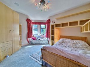 Photo 28- click for photo gallery